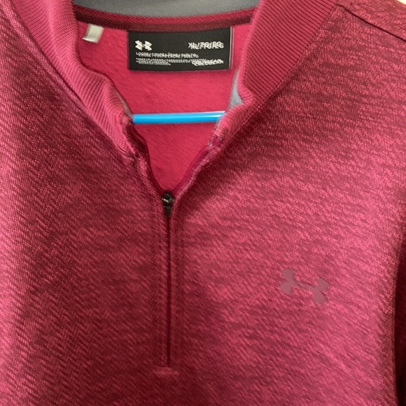 Red Under Armor hoodless hoodie *never worn* - Picture 3 of 4